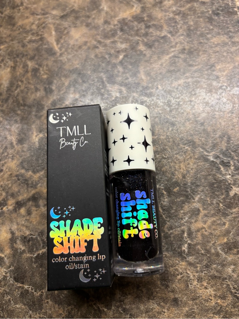 TMLL Shade Shift Lip Oil - Mood Ring.